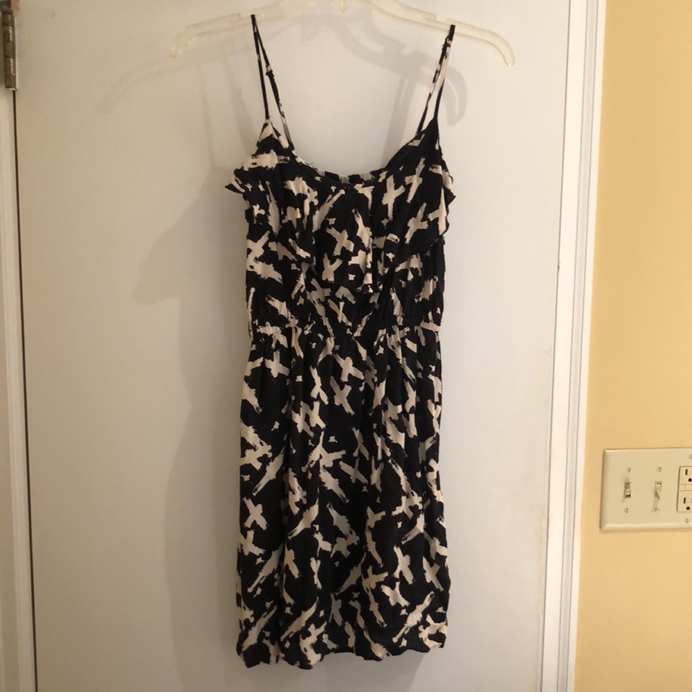 Patterned soft summer dress with cinched waist